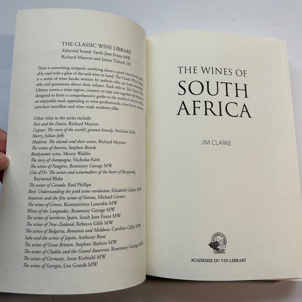 The Wines of South Africa by Jim Clarke Academie Du Vin Library Paperback 2020 - Picture 8 of 12